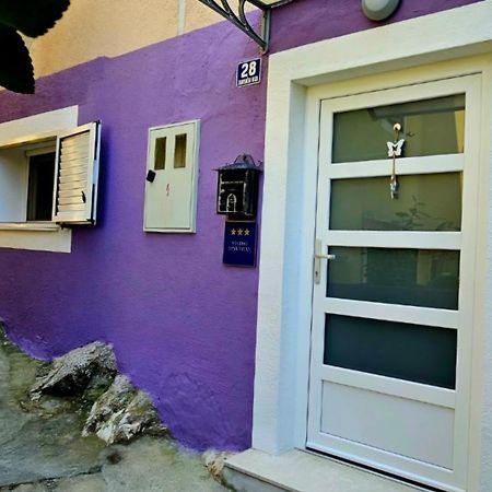Apartman Kokola 말리로시니 외부 사진